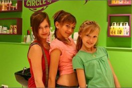 50%-os kedvezményt nyújtó, 2 alkalomra szóló voucher a Tincses Sziget gyermekfodrászatba 3.000 Ft-ért (6.000 Ft helyett)!