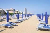 Kapcsolódj ki Olaszországban! 1 napos fürdőzés Lido di Jesolo partjain vagy velencei kirándulás buszos utazással 1 fő részére (09.21-ig, pénteki indulással)