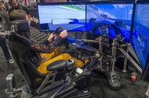 1 óra Forma 1-es szimulátor használat 10-30 fő részére teljes terembérlettel