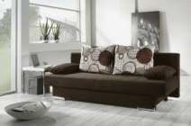 Ágyazható, ágyneműtartós Griffin kanapé 142x190 cm-es szivacsos fekvő felülettel, barna színben