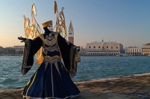 Éld át Te is a velencei karnevál varázslatos hangulatát! Non-stop buszos utazás az úszó városba szabadprogrammal, városnézéssel (+ a hajójegy ára, február 13-15.)