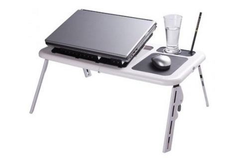 2 az 1-ben laptop hűtő és asztal USB csatlakozóval