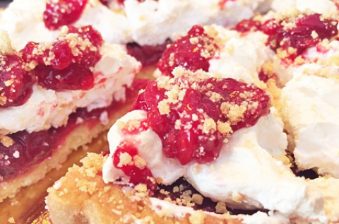 2 db Meggyes álom süti 2 tejeskávéval