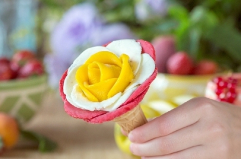 4 ízű rózsa fagylalt a Gelarto Rosa Pop Upban