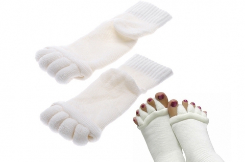 Lábujjelválasztó zokni éjszakára