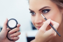 Győr: Alkalmi smink készítése