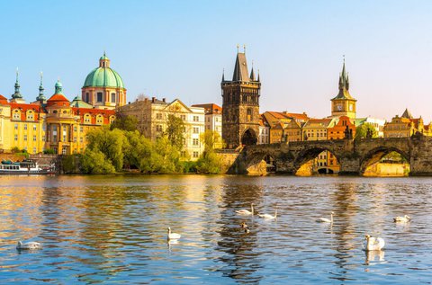 4 napos városnézés a száztornyú Prágában