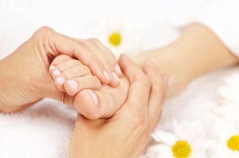 Frissítő talpmasszázs