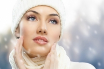 Foton terápiás ultrahangos arckezelés kollagén vagy elasztin hatóanyaggal, masszázzsal a ragyogó és egészséges arcbőrért (Biola termékcsaláddal)