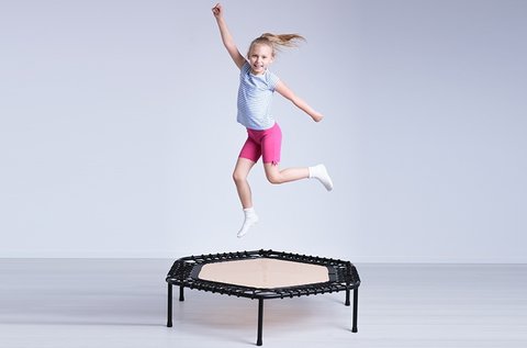 8 alkalmas gyerek táncos trambulin havi bérlet