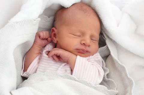 Újszülött fotózás kórházban vagy otthonodban