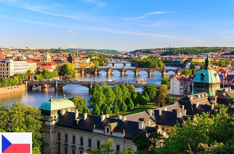 Töltsetek el egy hosszú hétvégét Prágában!