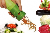 Spirál zöldségszeletelő salátákhoz, szendvicsekhez