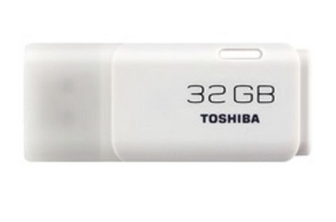 Toshiba 32 GB-os fehér USB memória