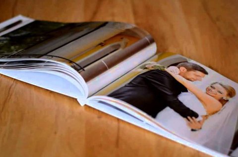 60 oldalas választható méretű fotókönyv