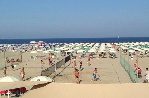 Vakáció Olaszország homokos tengerpartján