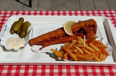 Hekk sült krumplival 1 főre Szigetszentmártonon