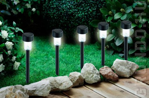 Napelemes kerti lámpa szuper fényes LED-del