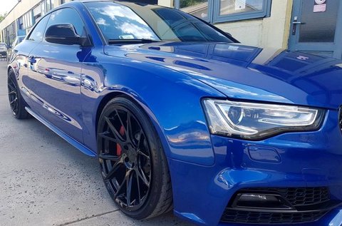 Karcmentesítő polírozás gépjárművekre