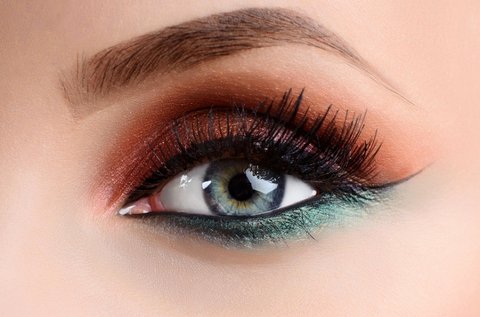 Sminktetoválás alsó és felső szemhéj területre