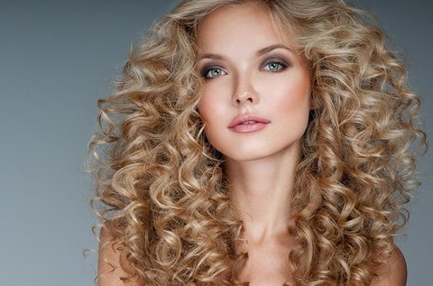 Golden Curl frizurakészítés infra technológiával
