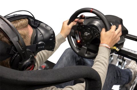 1 órás VR autóverseny szimulátorozás 1-4 főnek