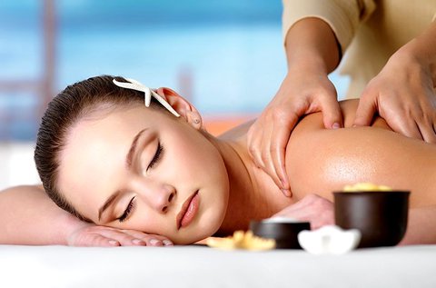 Aromaterápiás, stresszoldó teljes testmasszázs