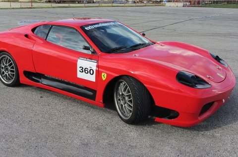 3 kör száguldás Ferrari 360 Replica sportautóval