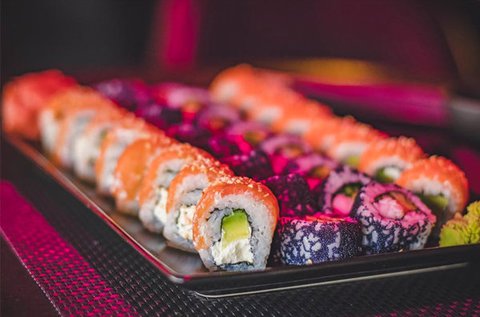 30 db-os sushi válogatás bőségtál makival, nigirivel