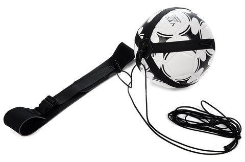 Gyakorló foci tréner gyerekeknek