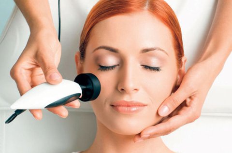 Hidroabráziós arccsiszolás ultrahangos kezeléssel