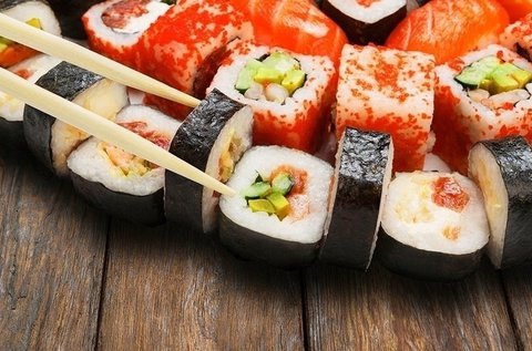 30 db-os ízletes sushi válogatás