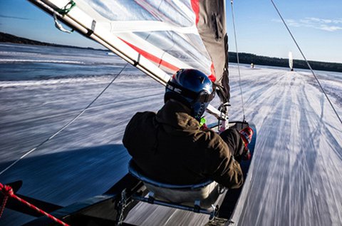 40 perces jégvitorlázás a Balatonon 2 főnek