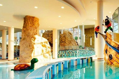 Gyulai kikapcsolódás teljes ellátással, fürdőbelépővel