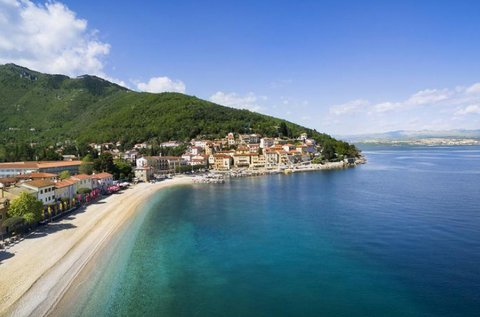 4 csillagos tengerparti wellness Horvátországban