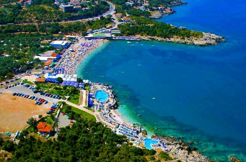 8 napos tengerparti üdülés 4 főnek Montenegróban