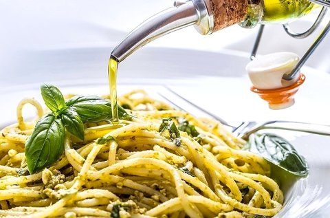 Mediterrán főzőkurzus olíva- és borkóstolóval