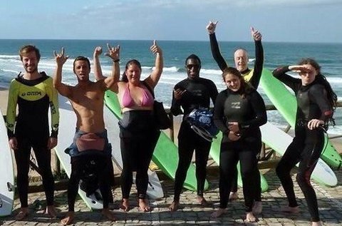 Óceánparti vakáció szörfözéssel Portugáliában